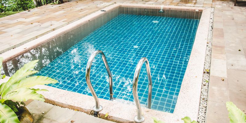 Como Consertar Vazamento de Piscina de Azulejo em Macaé: Guia Completo Como consertar vazamento de piscina de azulejo